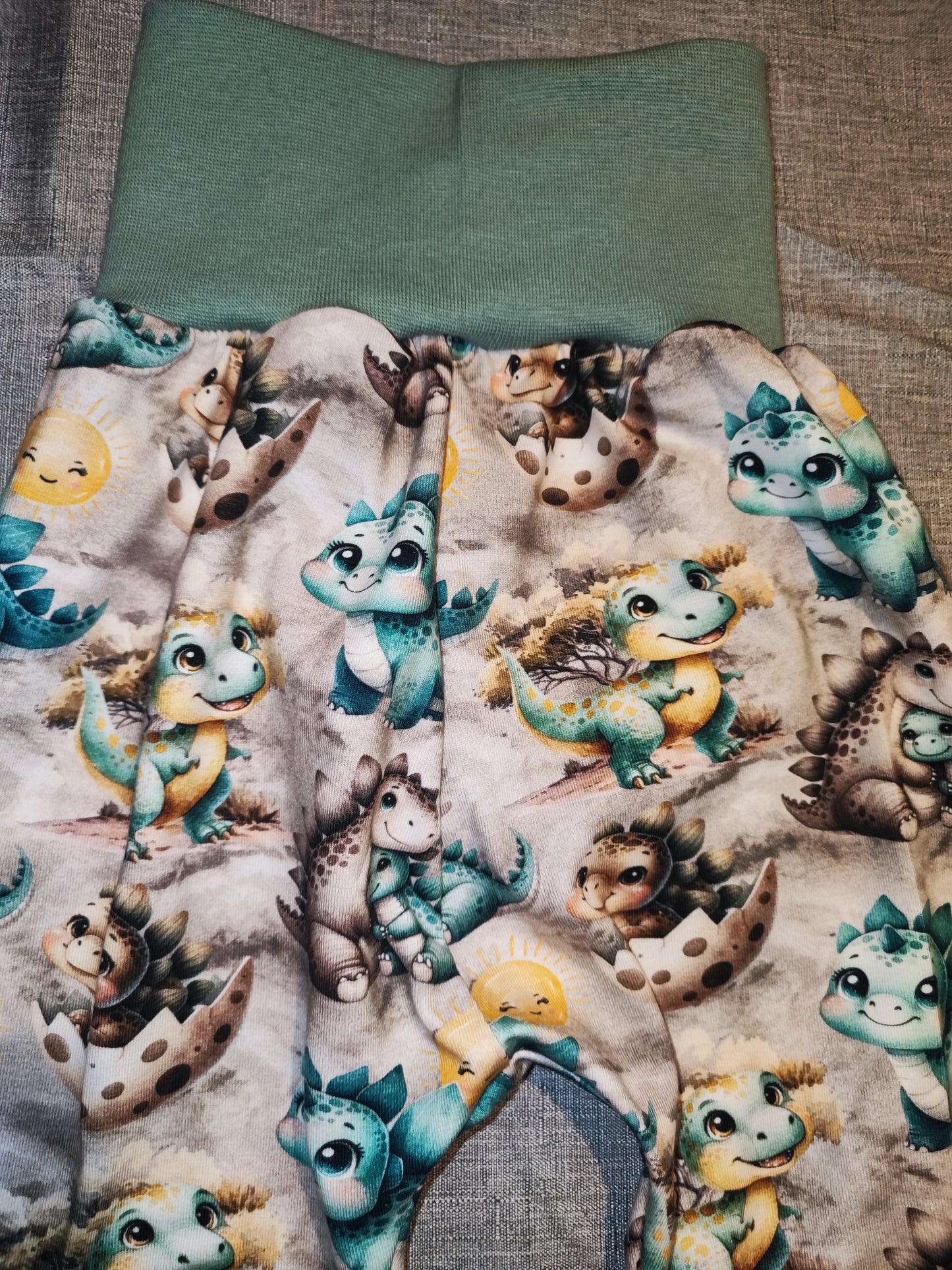 Pumphose Dino Gr. 74/80