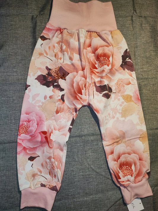 Pumphose rosa Blumenmotiv Gr. 86/92