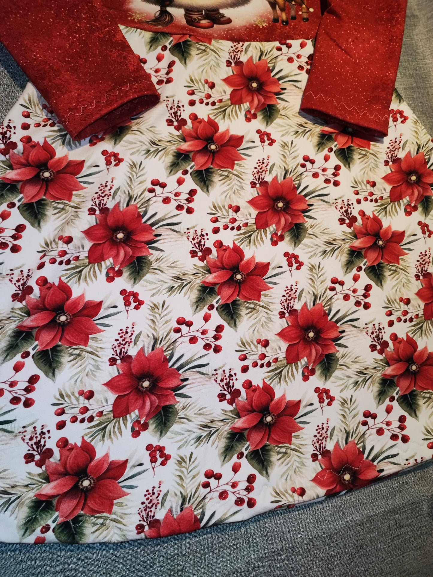 Kleid Weihnachts-Reh  Gr. 122 Winterzauber 2025